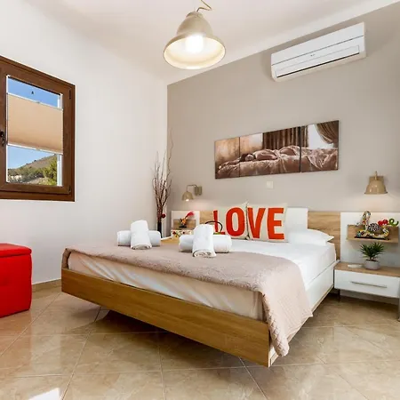 Holiday home Ideal Traditional Island Home!! Parikia (Paros)